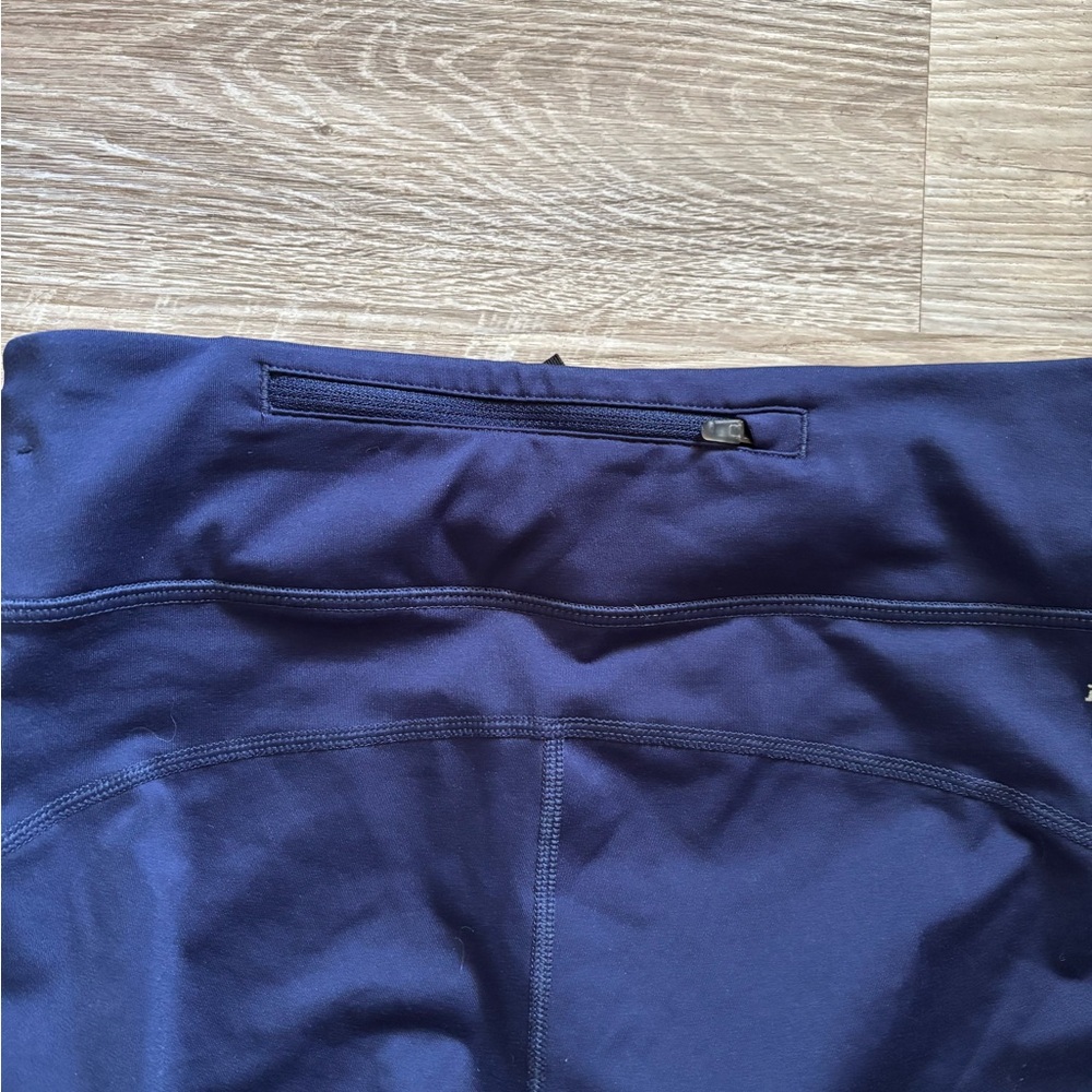 Nike Dri Fit Power Epic Crop Leggings Reflective Dots - Picture 5 of 6